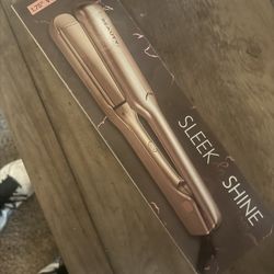 NEW Cortex Beauty Sleek & Shine 1.75” Wide Plate Flat Iron ($170 Value)