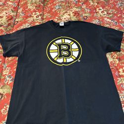 Mens’ Size XL - Black Bruins T-shirt - Brand New - Short Sleeved