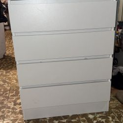 White 4 Drawer Dresser