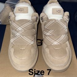Ugg Size 7