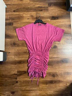 Brand New Woman’s Bebe brand Pink Ruched Drawstring Dress Up For Sale