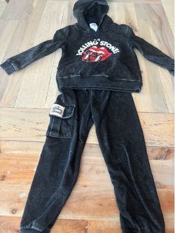 Rolling Stones 4T outfit