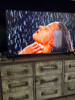 LG 55" Class UQ8000-Series 4K LED UHD WebOS 22 Smart w/ThinQ AI TV - 55UQ8000AUB