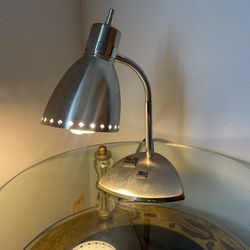 Articulated Desk Lamp