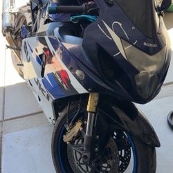 2004 Gsxr-750 