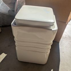 Kimchi Fermentation Canister