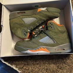 Jordan Retro 5 Olive