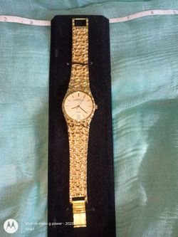 Vintage gold nugget ladies watch, never worn