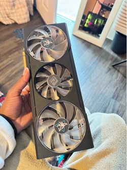 PowerColor Hellhound AMD Radeon RX 6700 XT Gaming Graphics Card with 12GB GDDR6 Memory, Powered by AMD RDNA 2, Raytracing, PCI Express 4.0, HDMI 2.1,