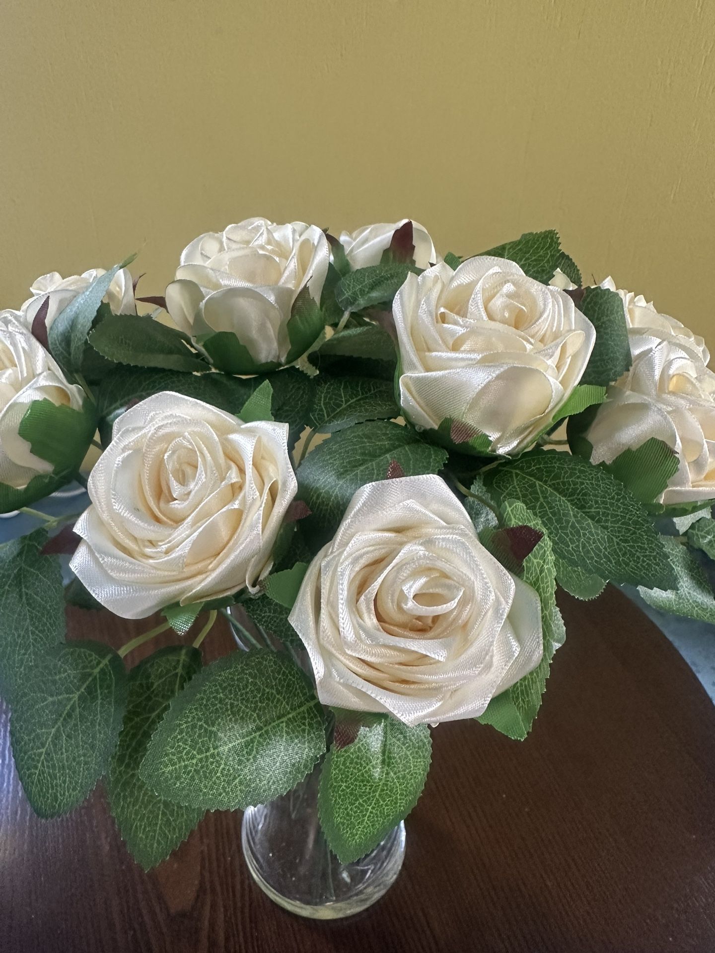 Handmaid Ribbon Roses Off-White 