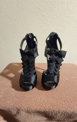 Black Stilleto Heels
