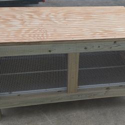 Brooder, Rabbit Hutch 