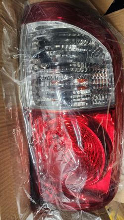 Toyota Tundra Taillight