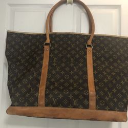 Louis Voitton  Bag 