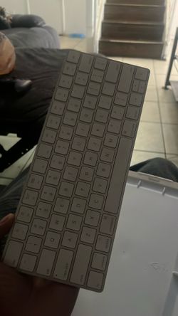 Apple Wireless Keyboard