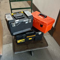 Plastic Tool Boxes 