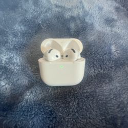 AirPods Gen 4 Used 