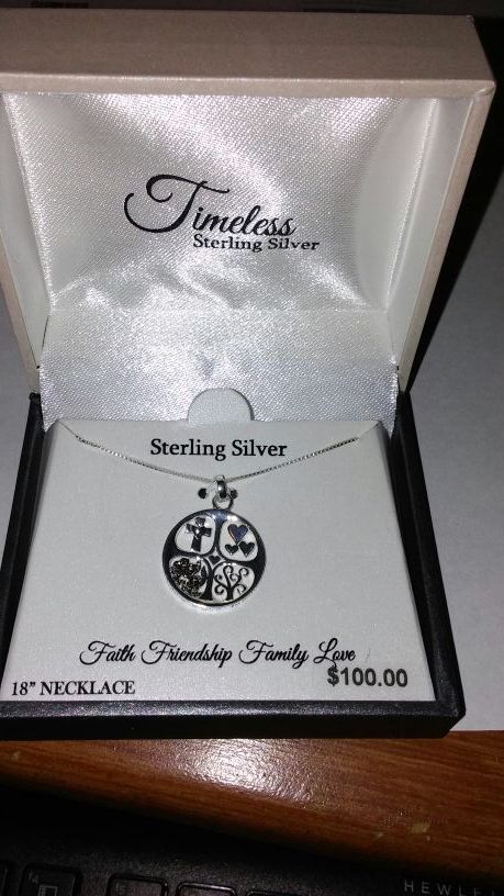 Sterling Silver FAMILY FRIENDSHIP FAMILY LOVE 18" NECKLACE NEW IN BOX