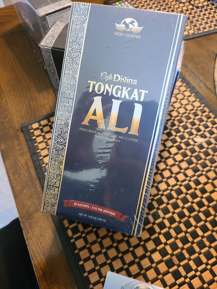 Cafe DIVINA Tongkat AlI