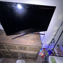 40 Inch Samsung TV 