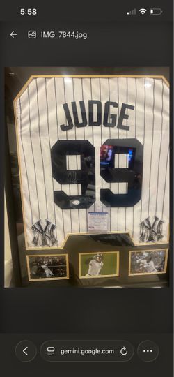 Aaron Judge - Custom Framed Autographed NY Yankees Pinstripe Jersey Display (PSA/DNA Certified)