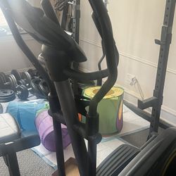 Gold’s Gym Elliptical 