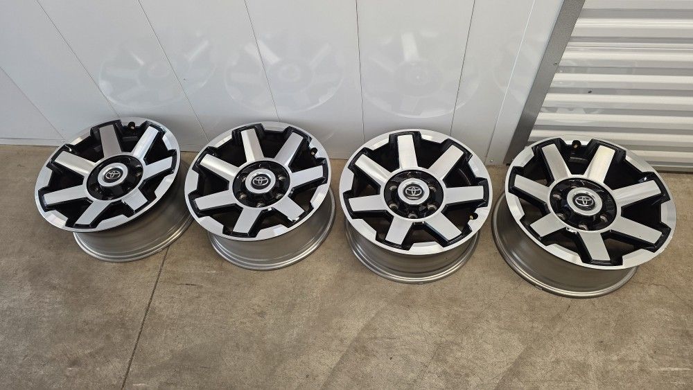 Toyota Tocoma/ 4runner 17" OEM Wheels