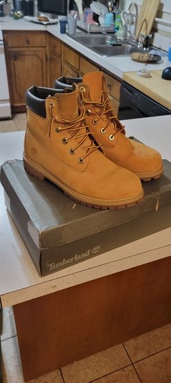 Timberland Junior Size 6