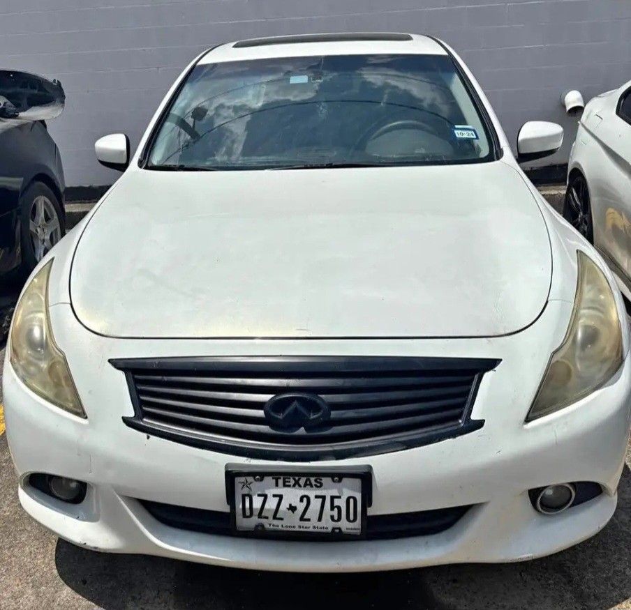 Infiniti G37 2012 Parts Partes