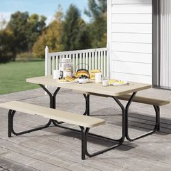 OUTDOOR PICNIC TABLE 4.5’ BRAND NEW IN BOX!!!