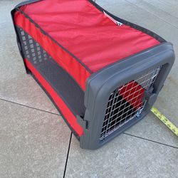 Small dog/cat Crate 