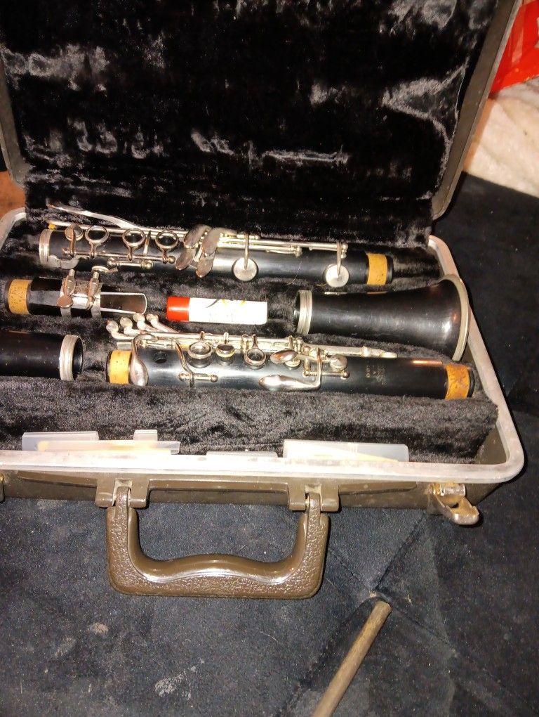 Selmer CL600 Aristicrat Series Clarinet