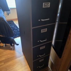 Large Filing Cabinet  4 Drawers