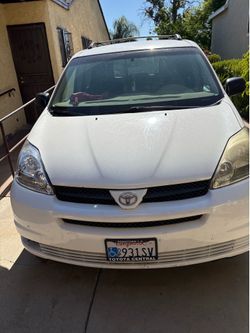 2004 Toyota Sienna