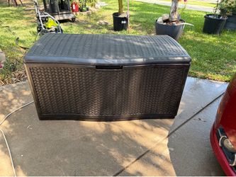 Suncast Large Outdoor Storage Deck Box – 53” – $60