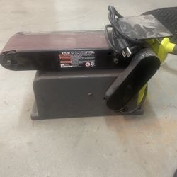 RYOBI BELT & DISC SANDER 4X36" BELT 6" DISC 120V~60HZ 4.3A 3,600RPM BD4601G