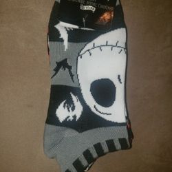 4 Pairs Of Adult Short Socks Nightmare Before Christmas Halloween NWT Christmas 