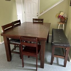 Dinner Table
