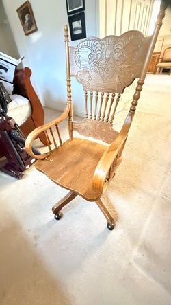 Antique Oak Roll-Top Desk & Carved Chair 1910s–1920s