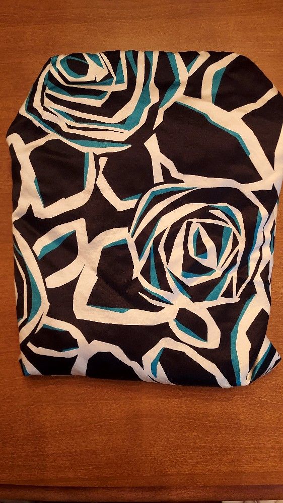 Ladies Jones New York Silk Skirt