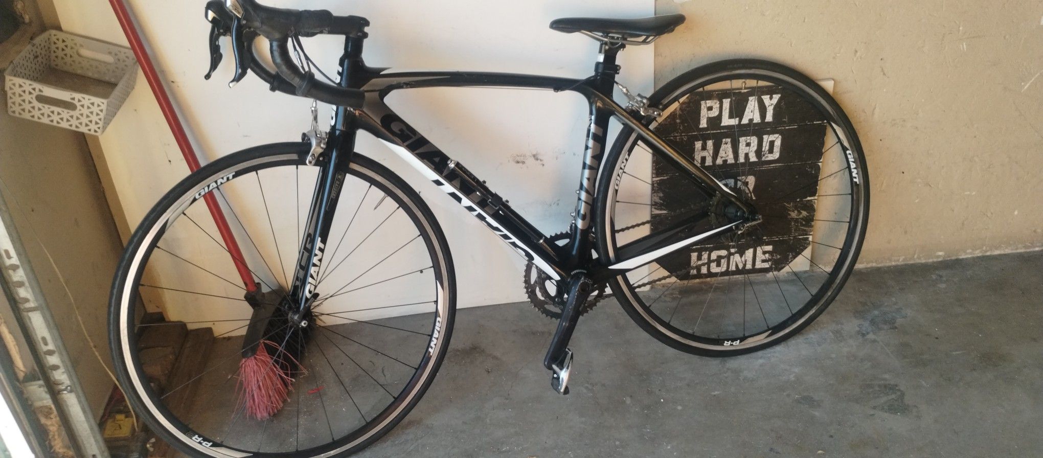 GIANT TCR