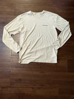 Columbia Omni-Wick Beige Long Sleeve Quiet Luxury Gorpcore Tee M