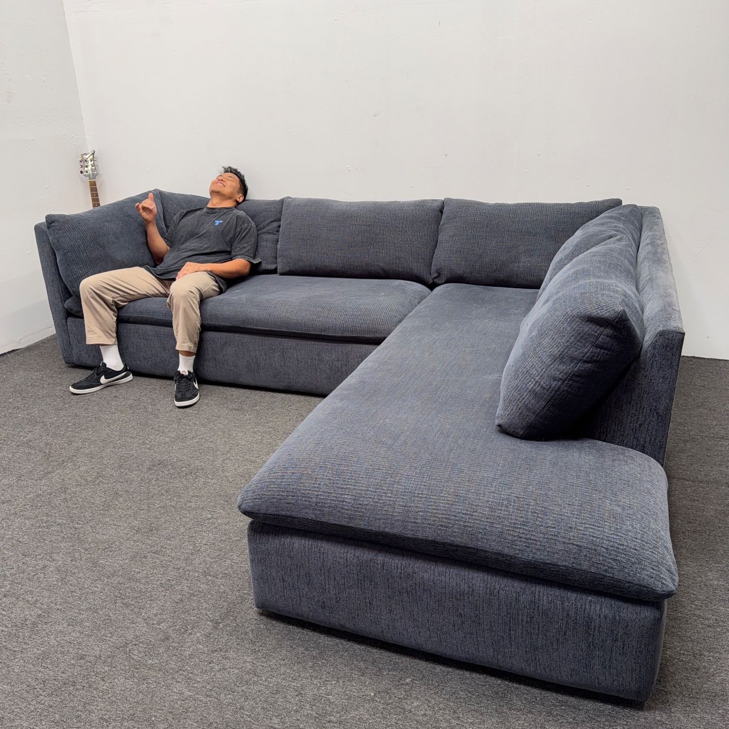 Sleek, Comfy Sectional Couch - Dark Navy Blue 🔵Bench Seat Cushions - Just washed *Clean af* Modern