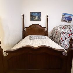 Queen Classic Wood Bed + Dresser And Mirror + Nightstand Set