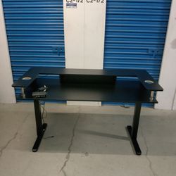 Electric desk $ 200