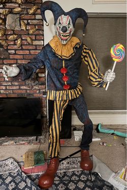 Spirit Halloween Nibbles The Clown Animatronic