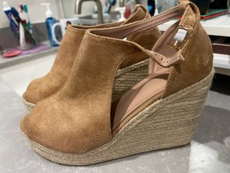 Wedges for woman