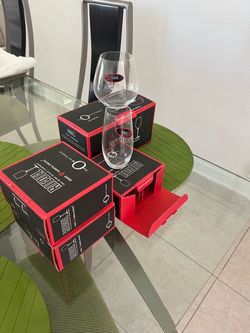 Riedel 8 wine glasses total