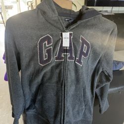 GAP Sweater