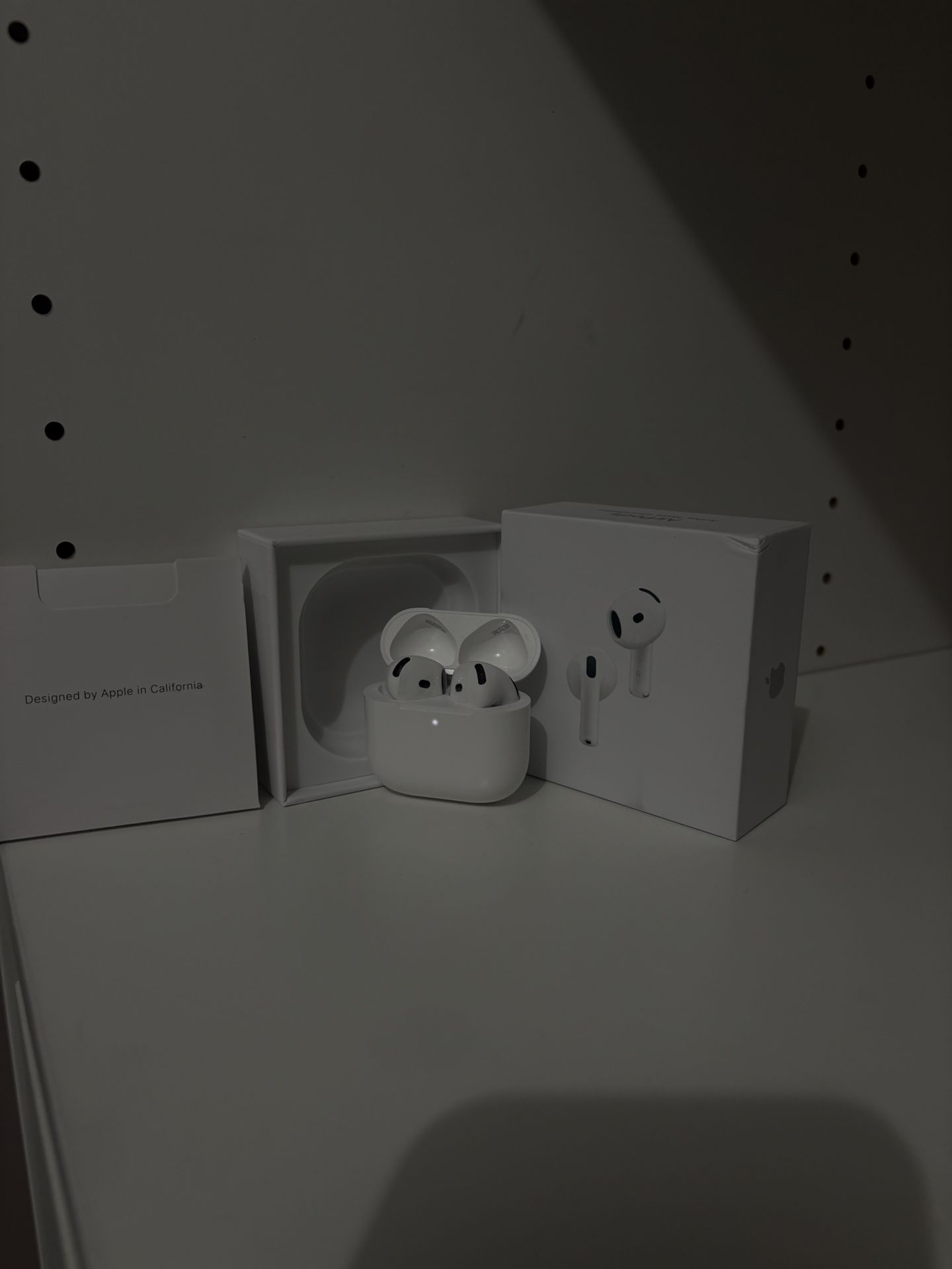 AirPod Gen 4